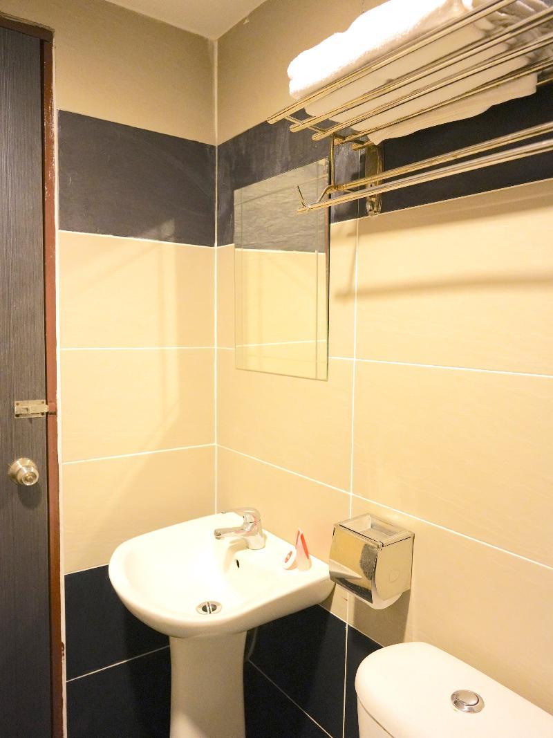 OYO 89544 Utama Inn Bintulu Luaran gambar